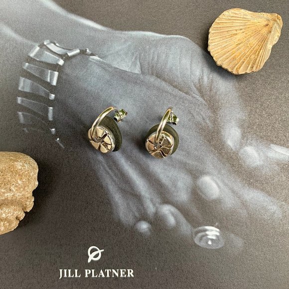 Vintage Jill Platner beach stone and silver medallion earrings